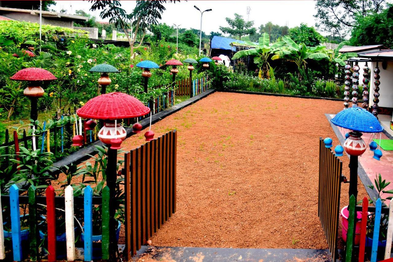 Panchobon Art Resort Shānti Niketan Exterior foto